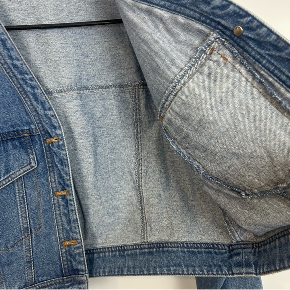 Veronica Beard Keaton Blue Denim Cropped Jacket Size Large - Picture 14 of 15